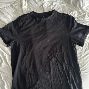 H&M Men’s Black Crew Neck Short Sleeve Tee